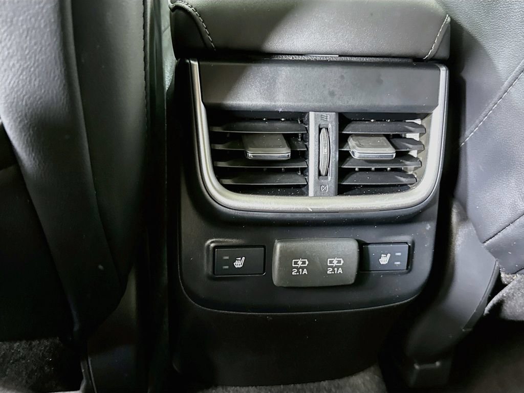 Used 2021 Subaru Outback Limited AWD/4WD image 30