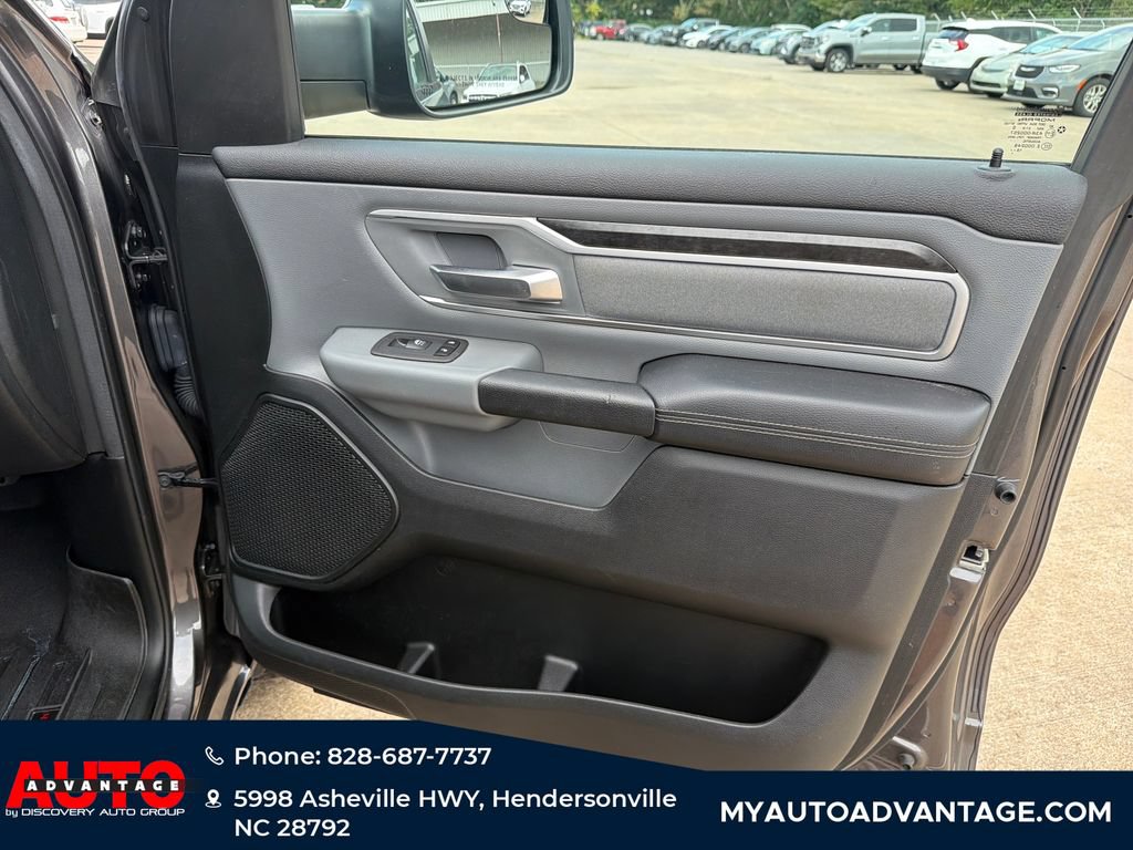 Used 2020 RAM 1500 Big Horn AWD/4WD image 30