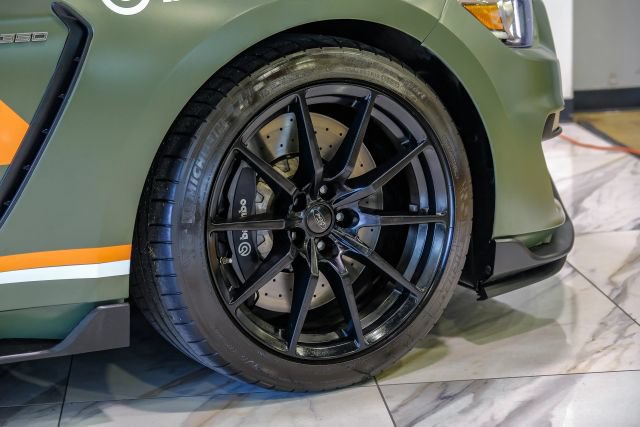 Used 2017 Ford Mustang Shelby GT350 w/ Electronics Package RWD image 79