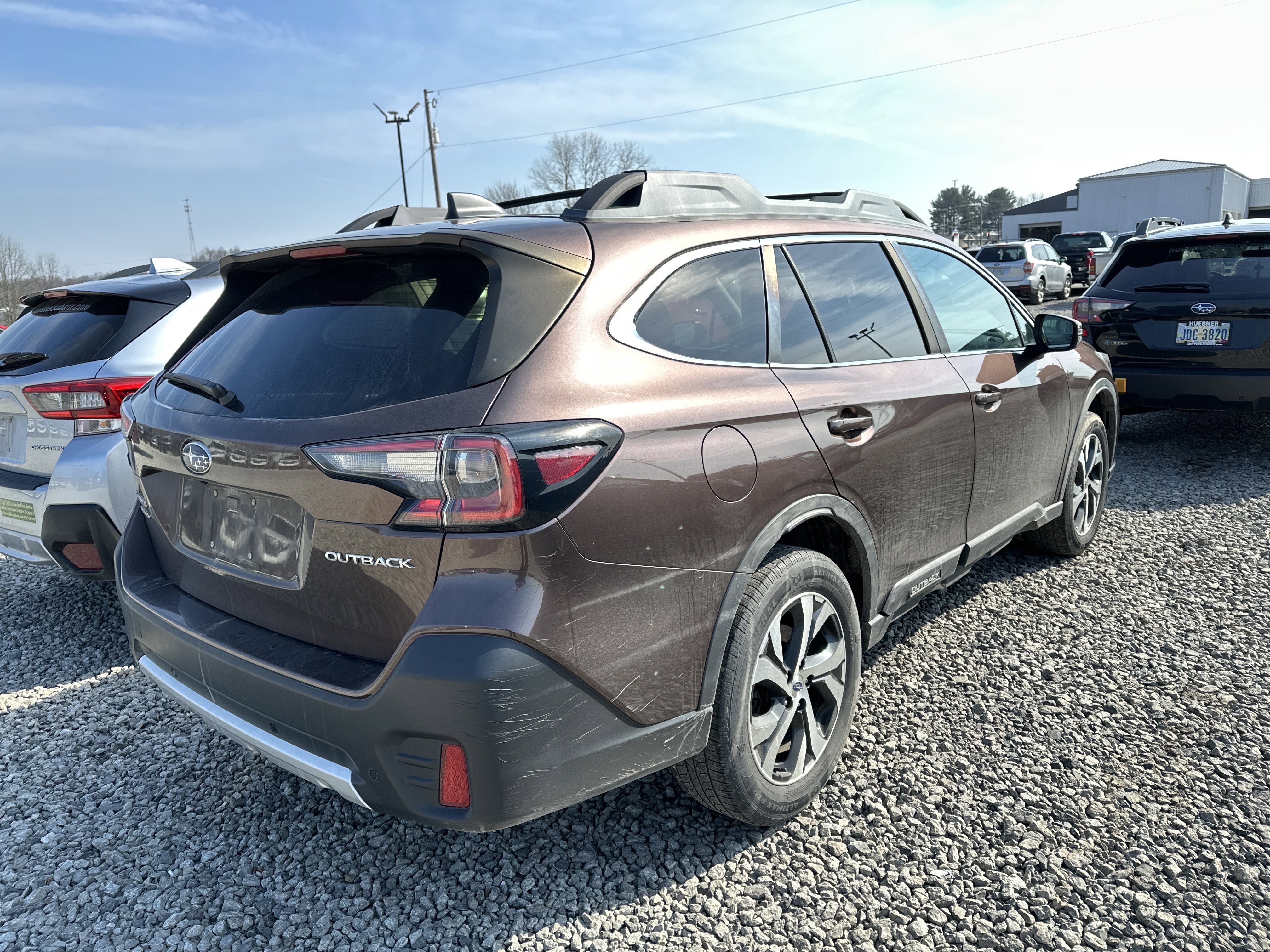 Used 2020 Subaru Outback Limited image 4