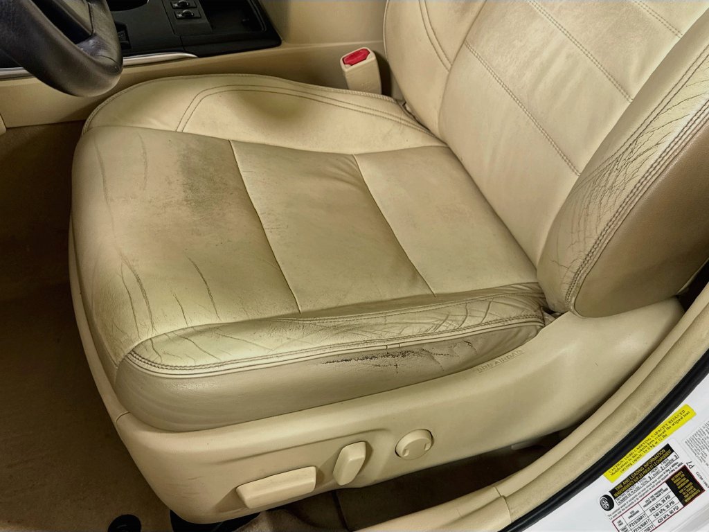 Used 2015 Toyota Camry XLE FWD image 23