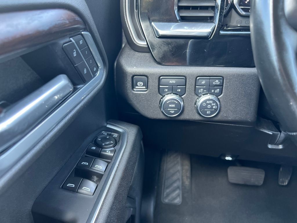 Used 2025 GMC Sierra 1500 SLT AWD/4WD image 19