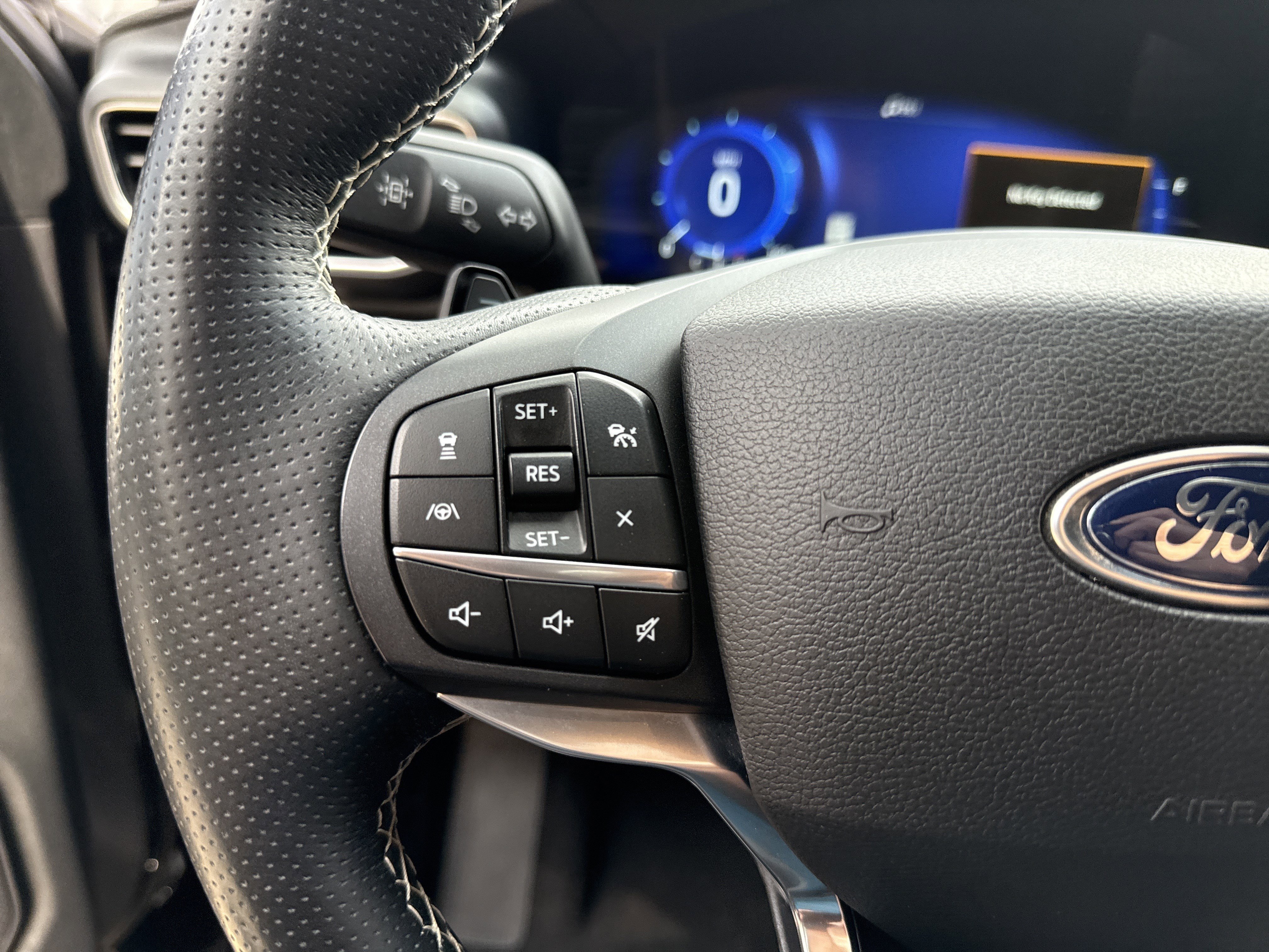 Used 2020 Ford Explorer ST w/ ST Street Pack image 25