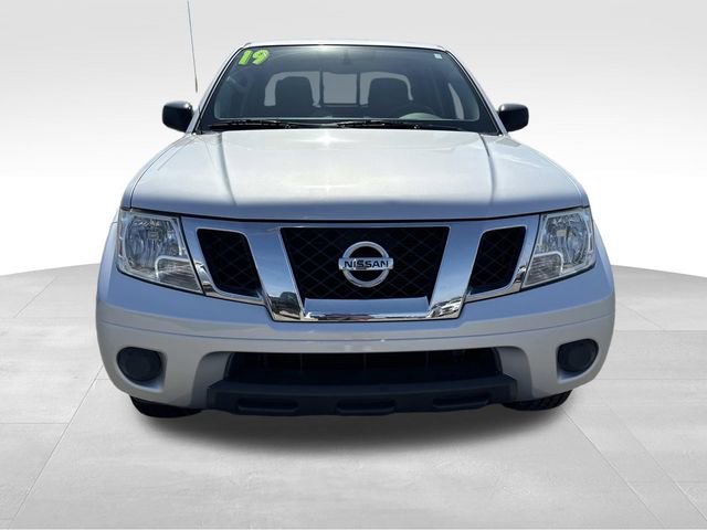 Used 2019 Nissan Frontier SV image 10