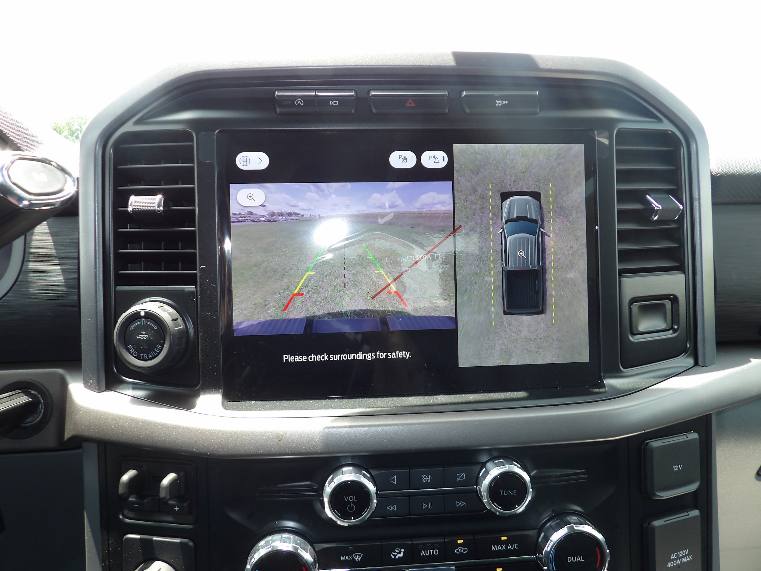New 2024 Ford F150 XLT w/ Mobile Office Package RWD image 17