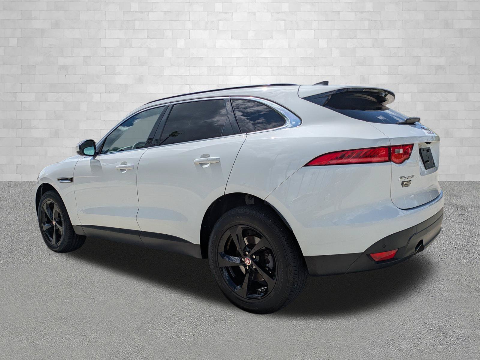 Used 2020 Jaguar F-PACE Premium AWD/4WD image 4