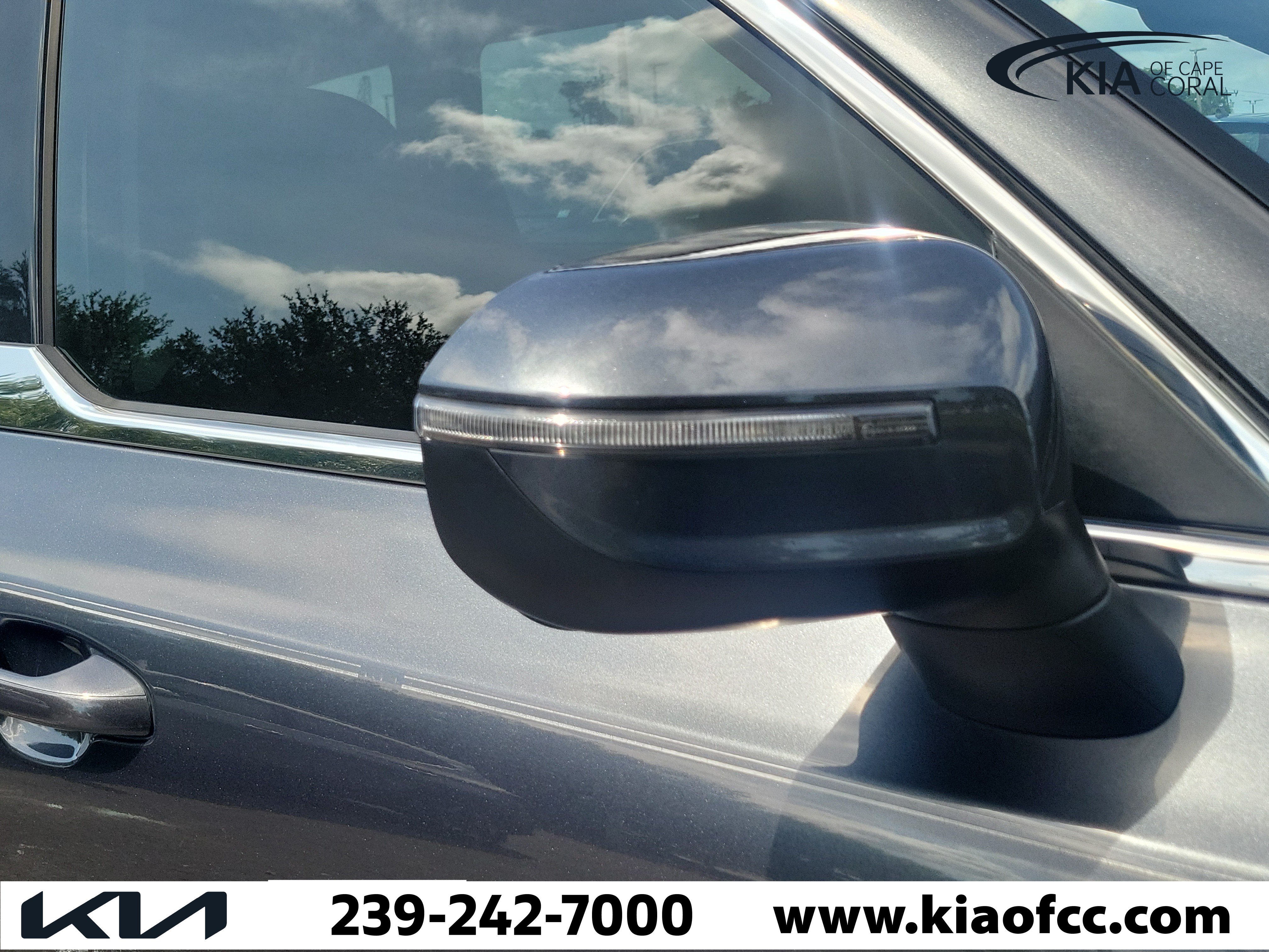Used 2022 Kia Telluride LX FWD image 8