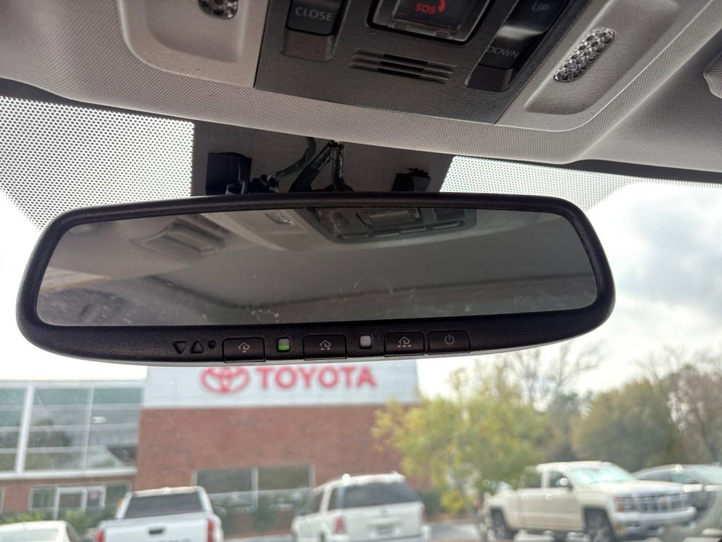 Used 2023 Toyota Camry XLE w/ Navigation Package image 24