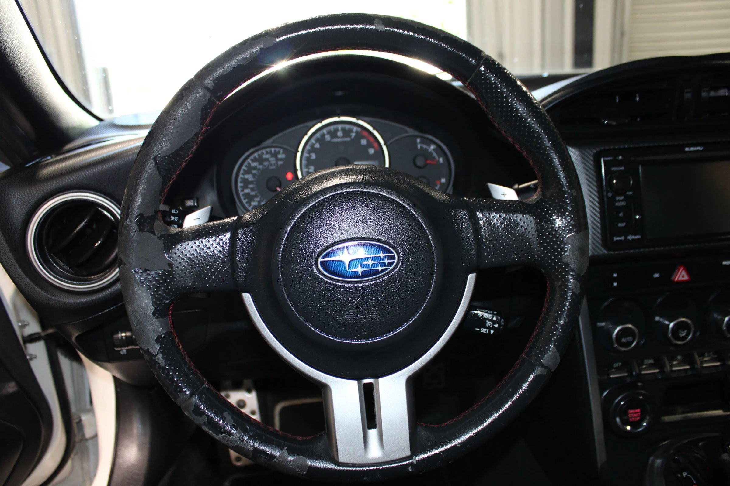 Used 2015 Subaru BRZ Limited w/ Popular Package #1B RWD image 9