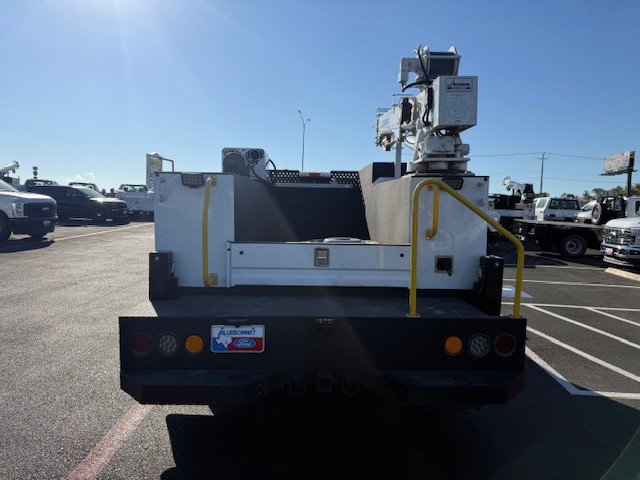 New 2026 Ford F550 4x4 SuperCab Super Duty image 7