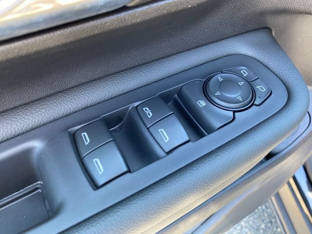 Certified 2024 GMC Terrain SLE w/ Driver Convenience Package FWD image 18