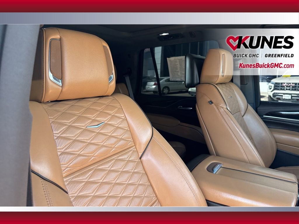 Used 2021 Cadillac Escalade Sport w/ Driver Assist Tech Package image 49