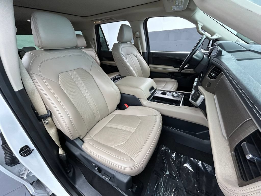 Used 2024 Ford Expedition Max Limited RWD image 17