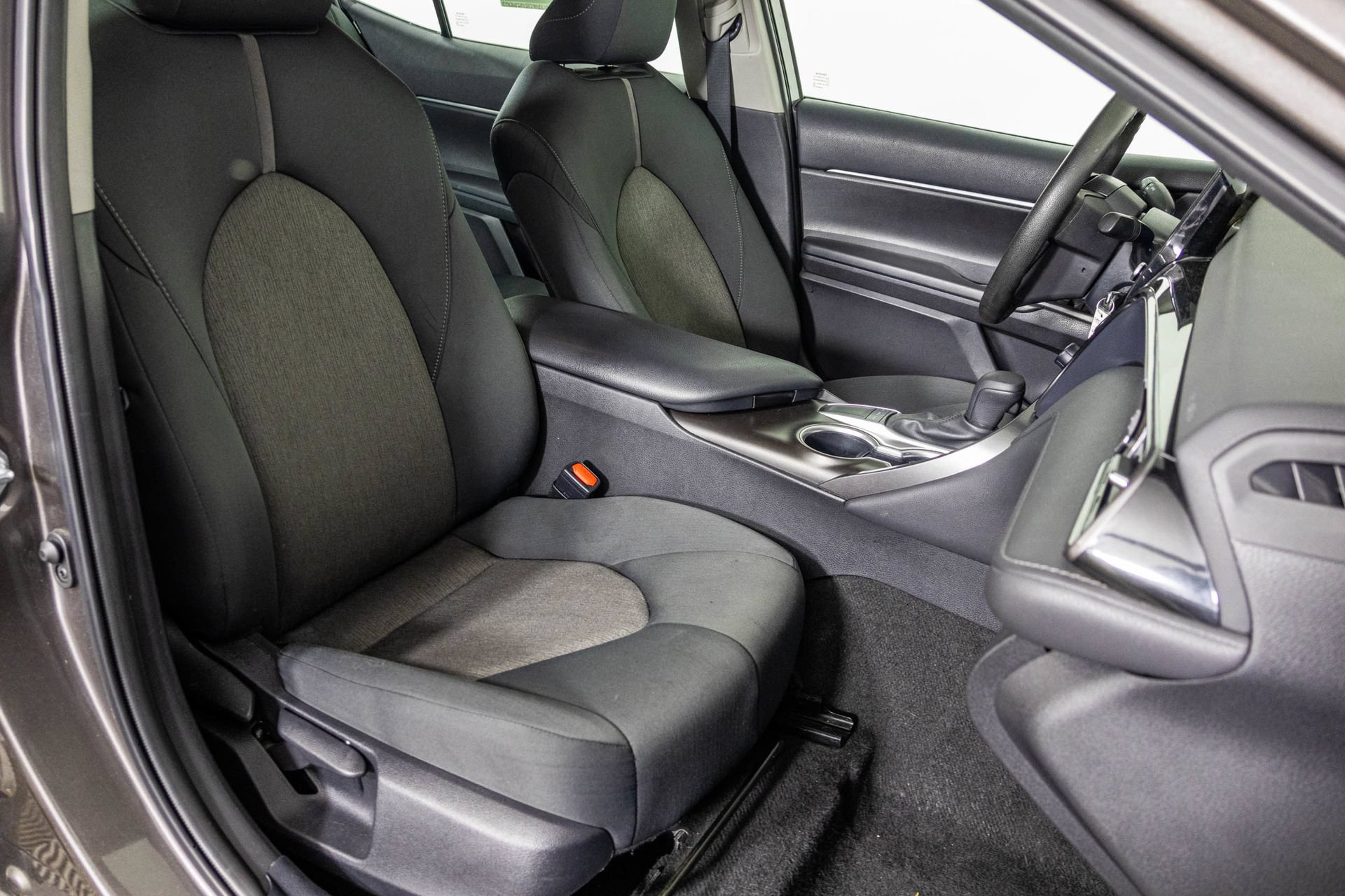 Used 2023 Toyota Camry LE FWD image 42