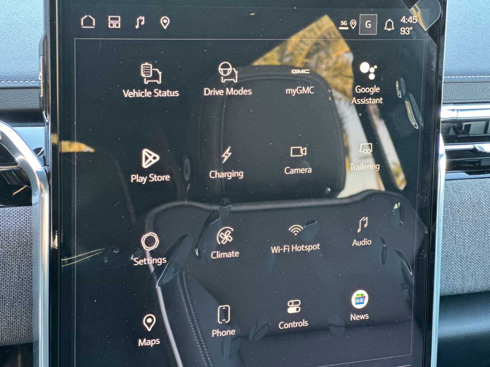 New 2026 GMC Sierra EV Elevation image 17