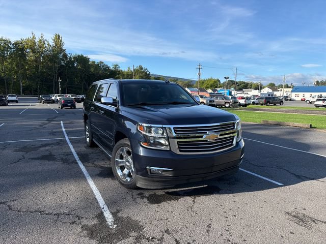 Used 2020 Chevrolet Suburban Premier w/ Max Trailering Package AWD/4WD 360° Tour