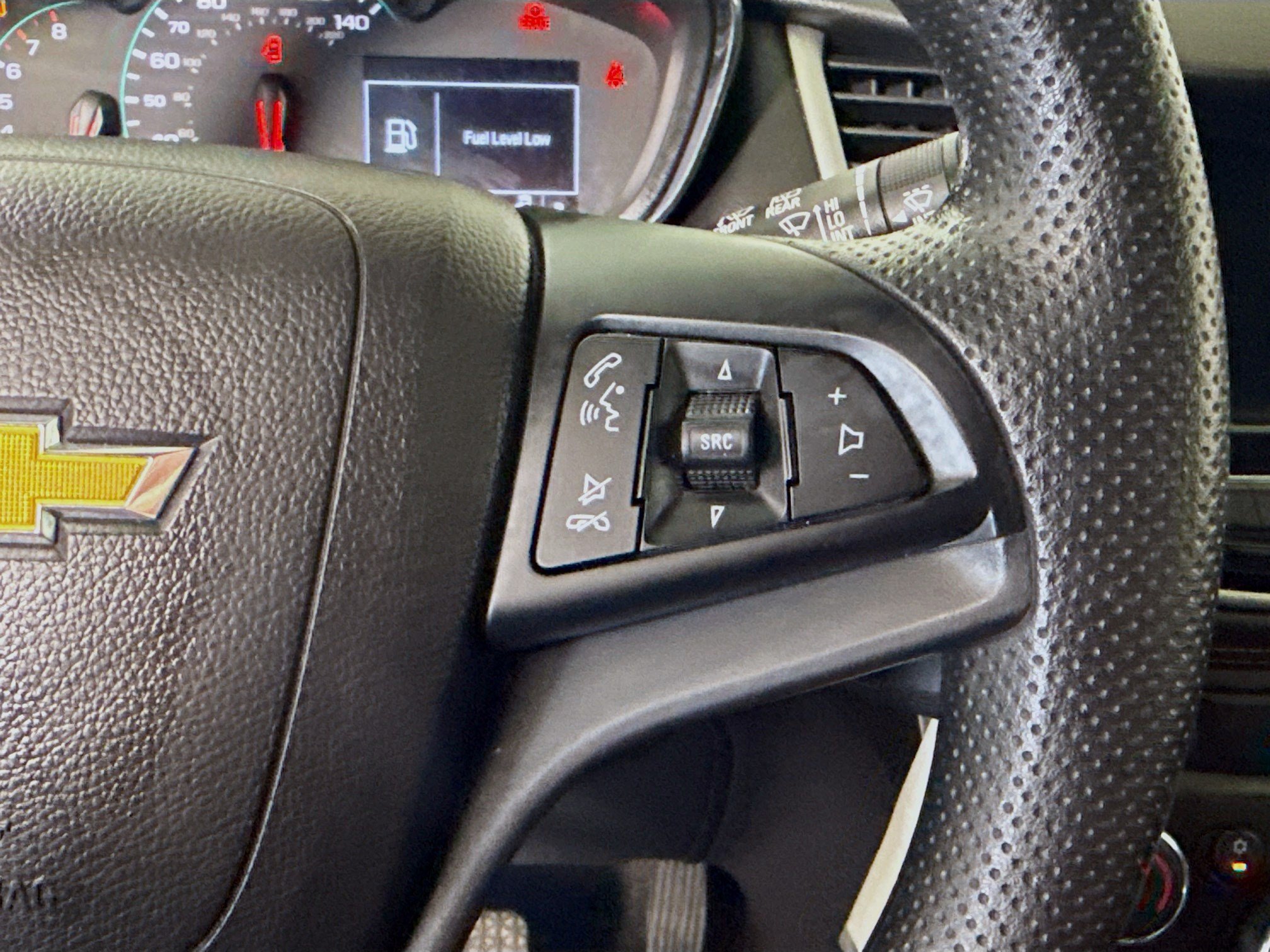 Used 2021 Chevrolet Trax LS w/ Tint and Cruise Package FWD image 15