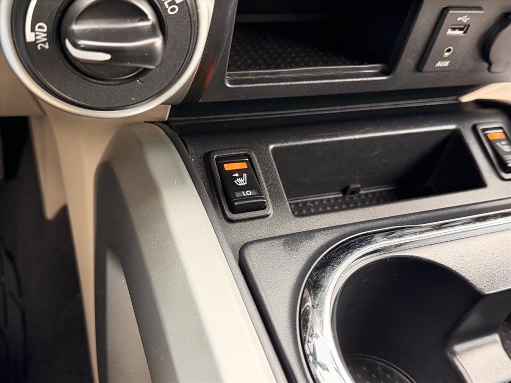 Used 2018 Nissan Titan SL image 21