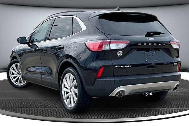 Used 2022 Ford Escape Titanium w/ Titanium Elite Package image 4