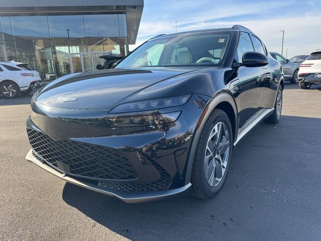 Certified 2025 Genesis GV60 Advanced image 8