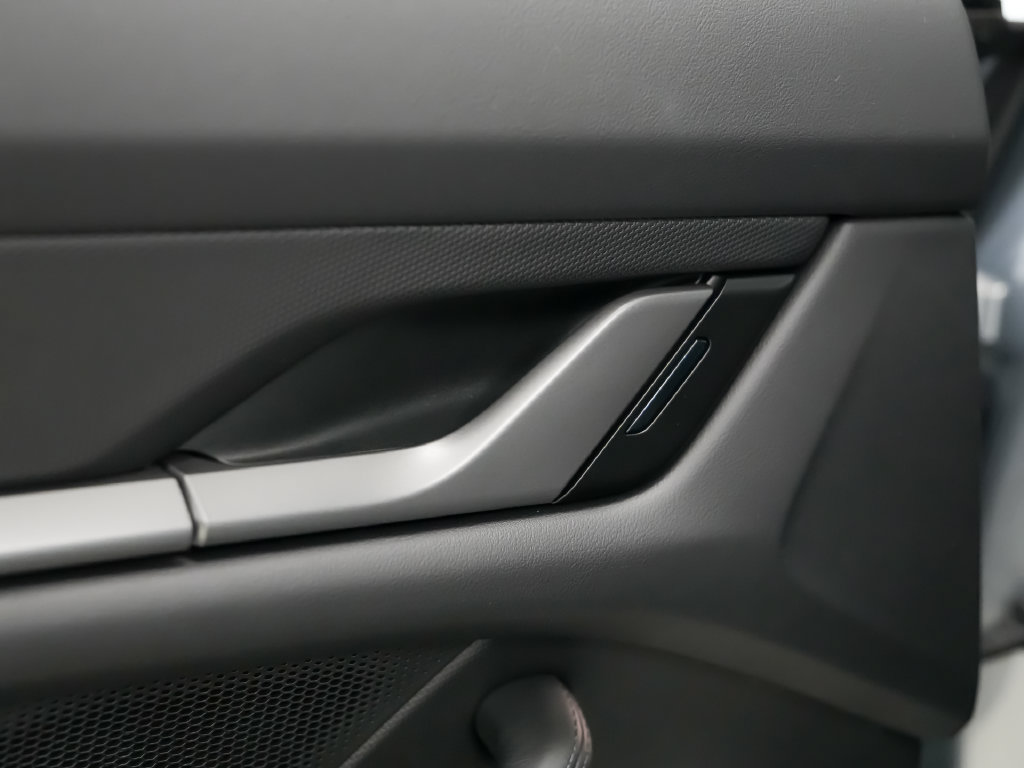 New 2026 Porsche Taycan AWD/4WD image 16