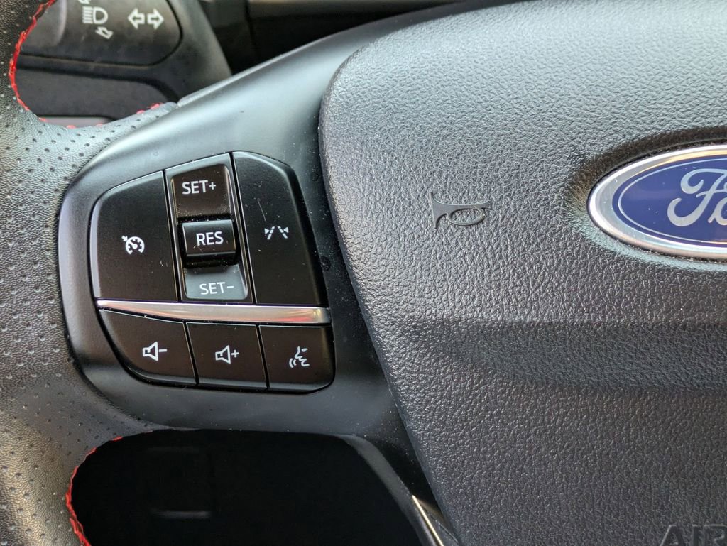 Used 2024 Ford Escape ST-Line image 20