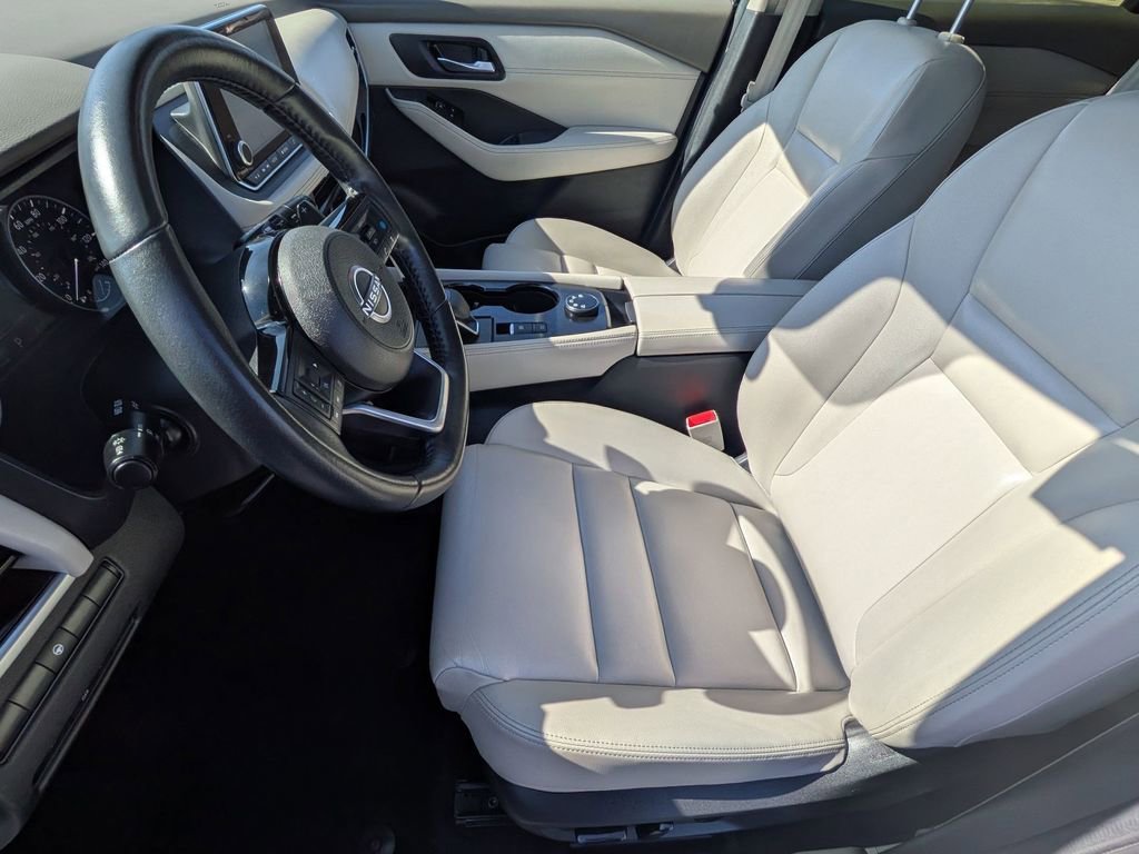 Used 2023 Nissan Rogue SL image 11