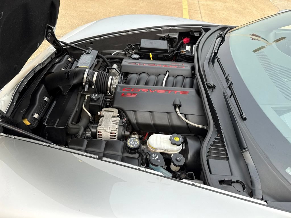 Used 2005 Chevrolet Corvette Convertible w/ Preferred Equipment Group RWD image 24