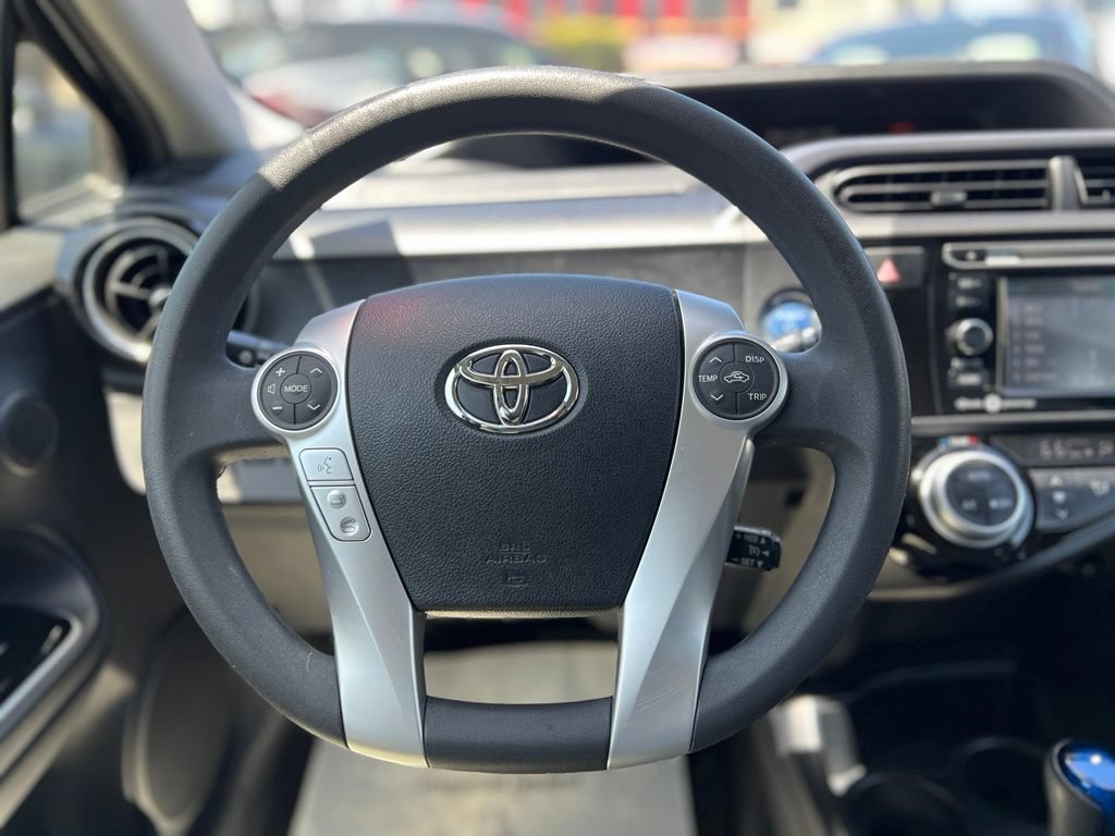 Used 2015 Toyota Prius C Three FWD image 27