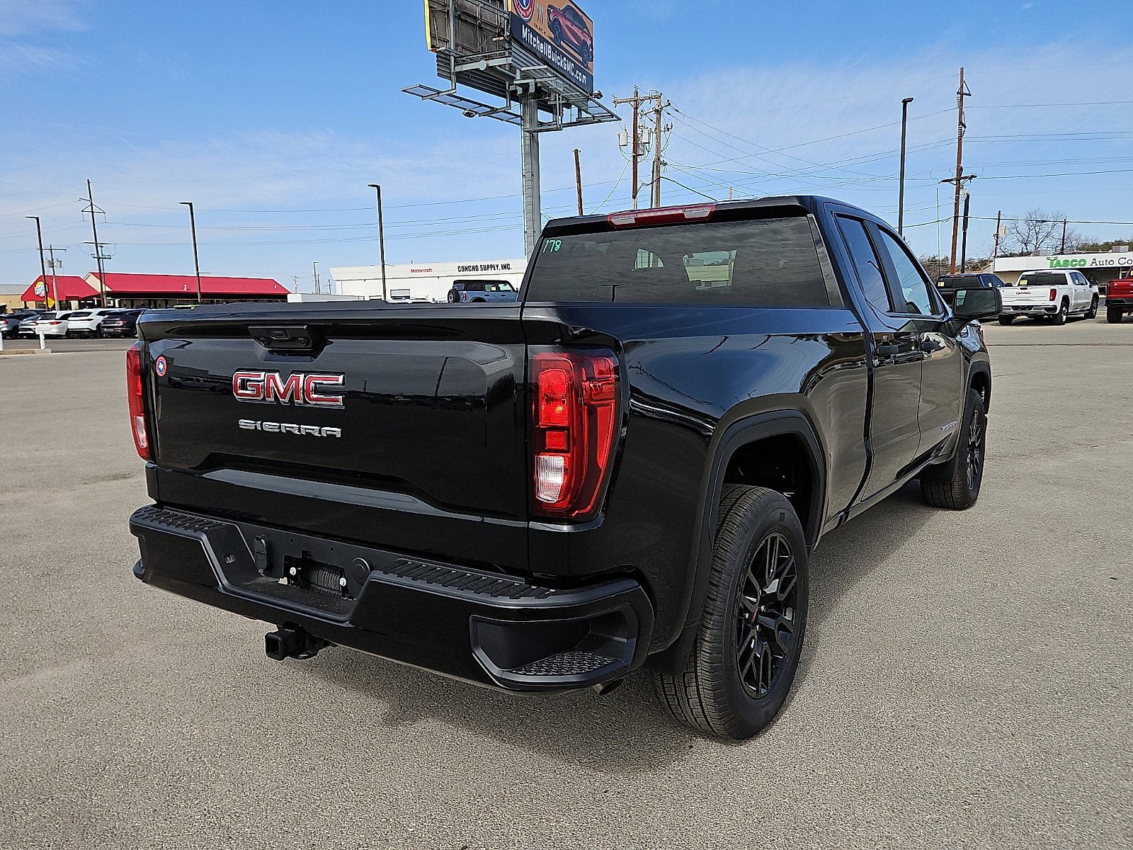 New 2026 GMC Sierra 1500 Pro w/ Graphite Edition image 5