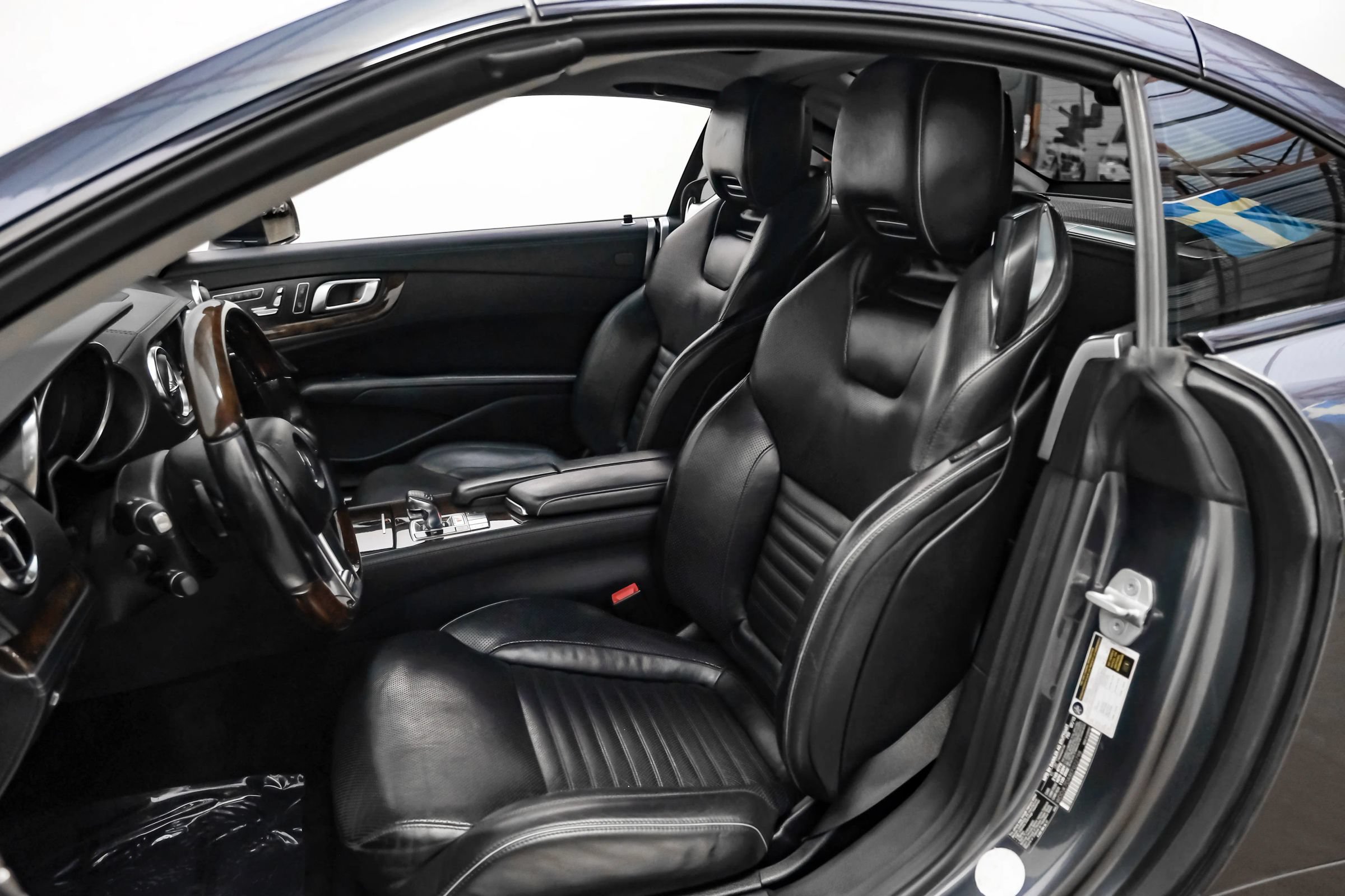 Used 2014 Mercedes-Benz SL 550 image 18