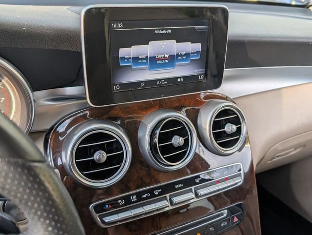 Used 2018 Mercedes-Benz GLC 300 image 21