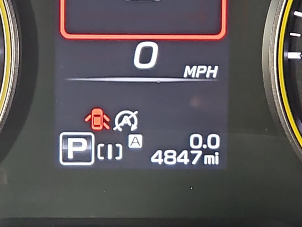 Certified 2025 Subaru Crosstrek 2.5i Sport w/ Crosstrek Mirror Package image 32