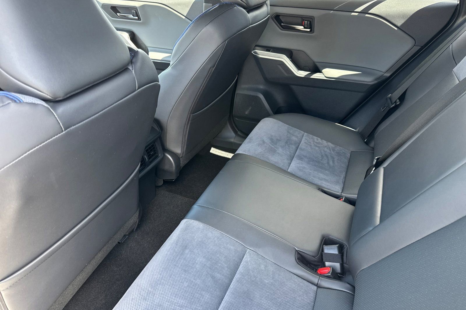New 2026 Toyota RAV4 XSE AWD/4WD image 13
