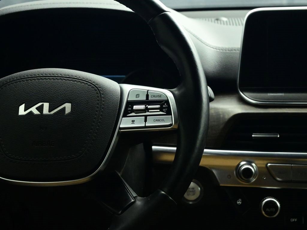 Used 2022 Kia Telluride SX image 12