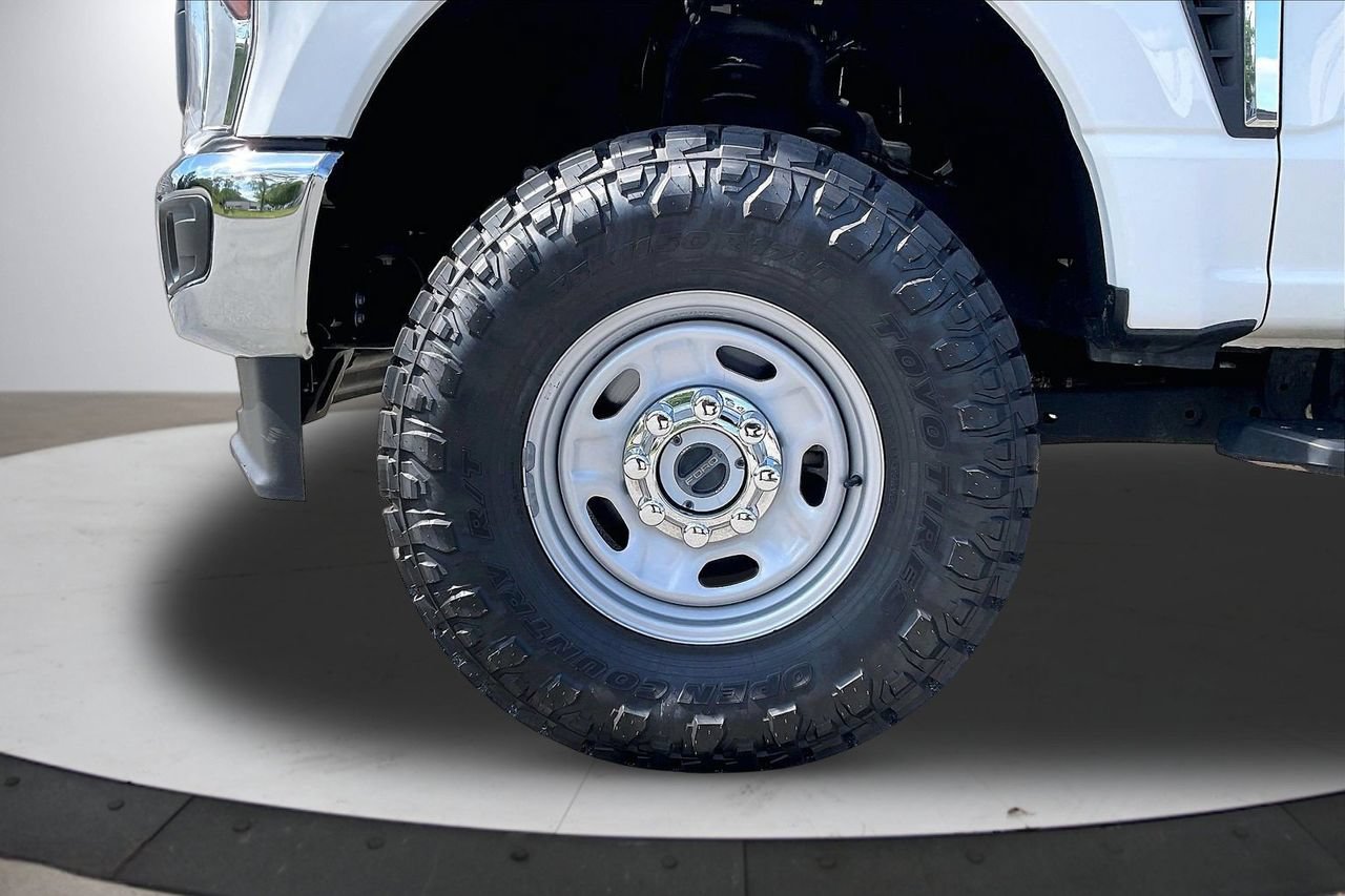Used 2024 Ford F250 XL w/ XL Chrome Package AWD/4WD image 32