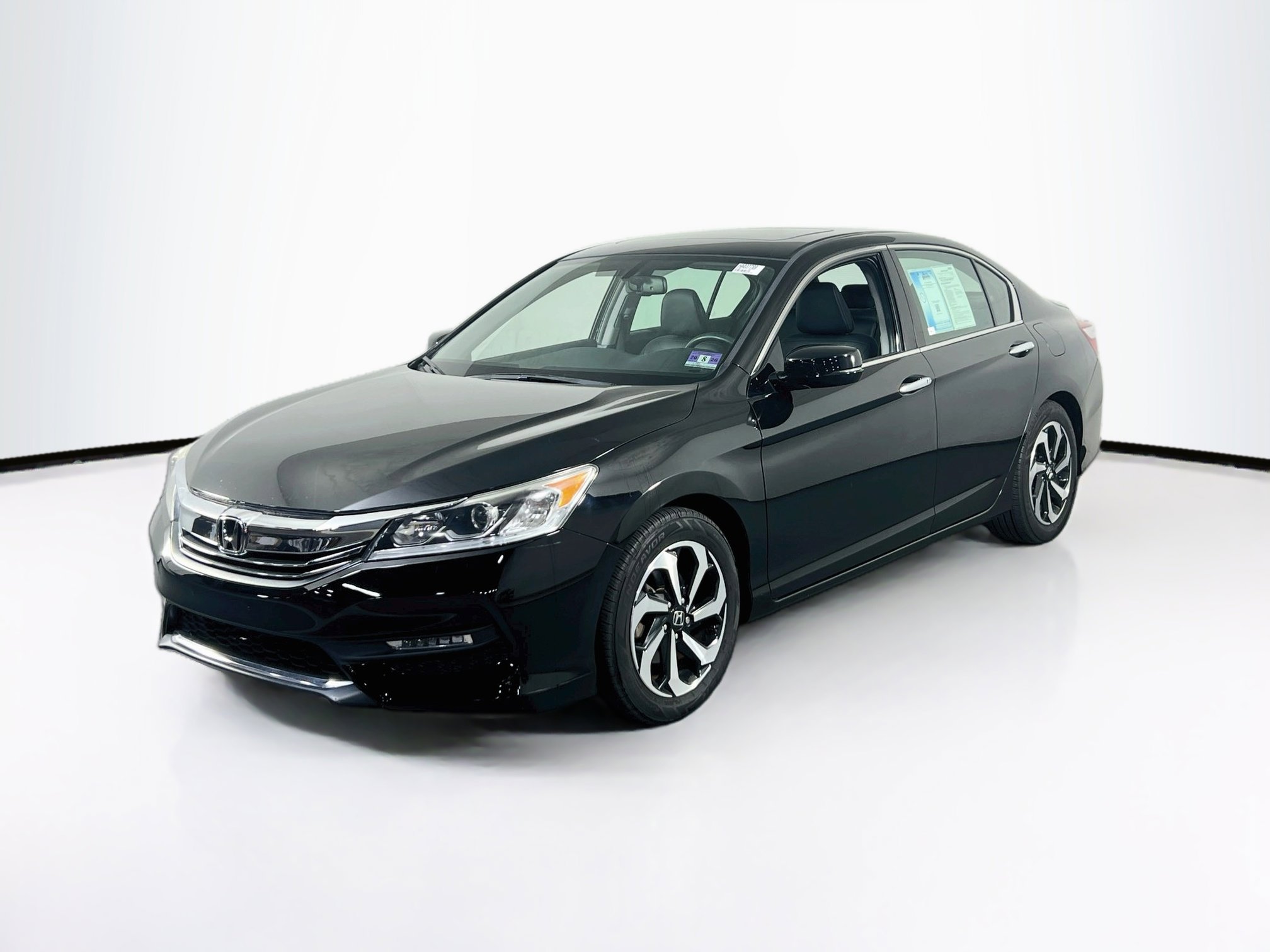 Used 2017 Honda Accord EX-L image 1