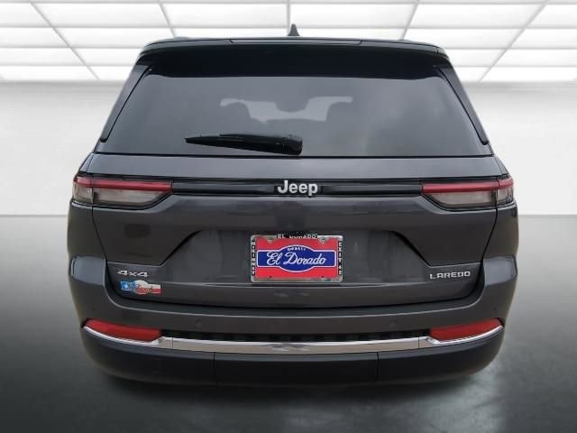 Used 2024 Jeep Grand Cherokee Laredo X image 26