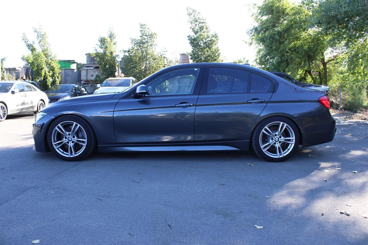 Used 2018 BMW 340i Sedan RWD image 2