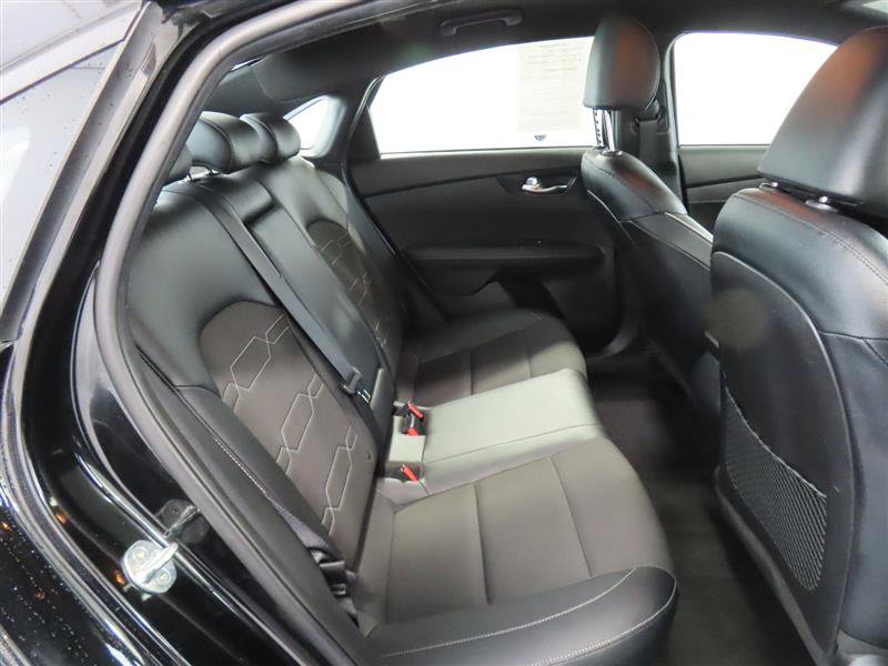 Used 2023 Kia Forte GT-Line FWD image 32