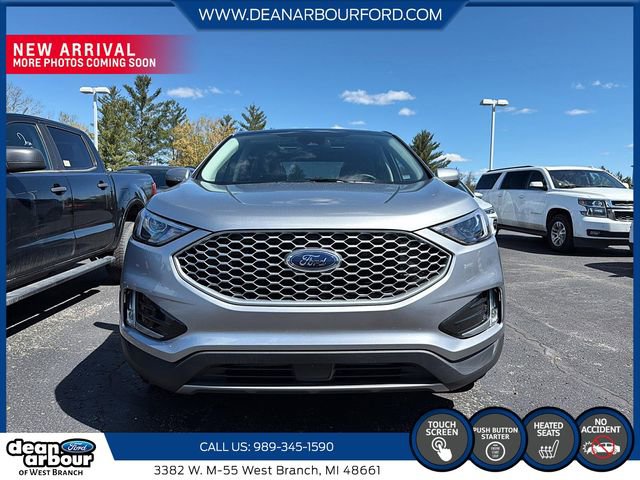 Used 2024 Ford Edge SEL w/ Convenience Package AWD/4WD image 4