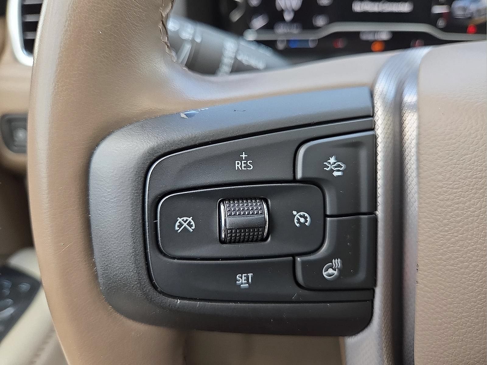 Used 2023 GMC Yukon Denali w/ Max Trailering Package AWD/4WD image 11
