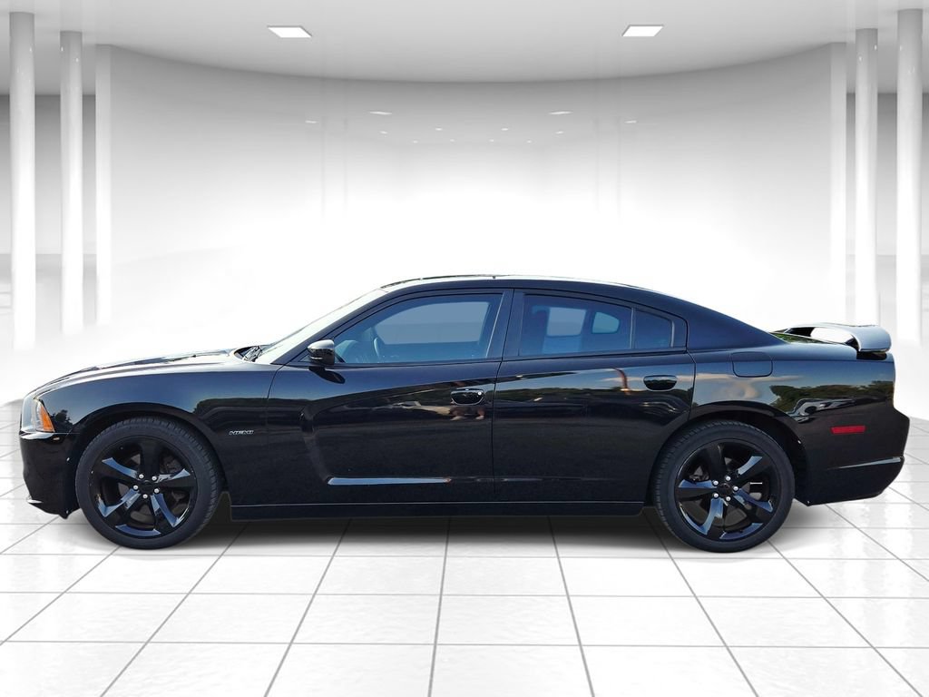 Used 2013 Dodge Charger R/T w/ Blacktop Pkg RWD image 6
