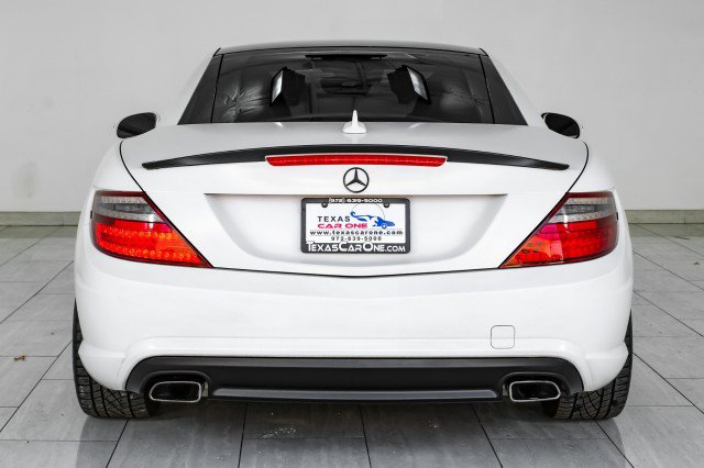 Used 2014 Mercedes-Benz SLK 250 image 11