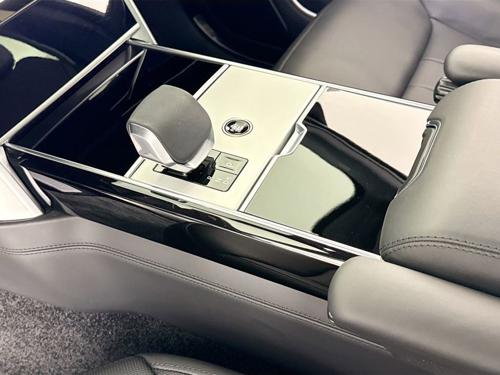 Used 2024 Land Rover Range Rover SE AWD/4WD image 21