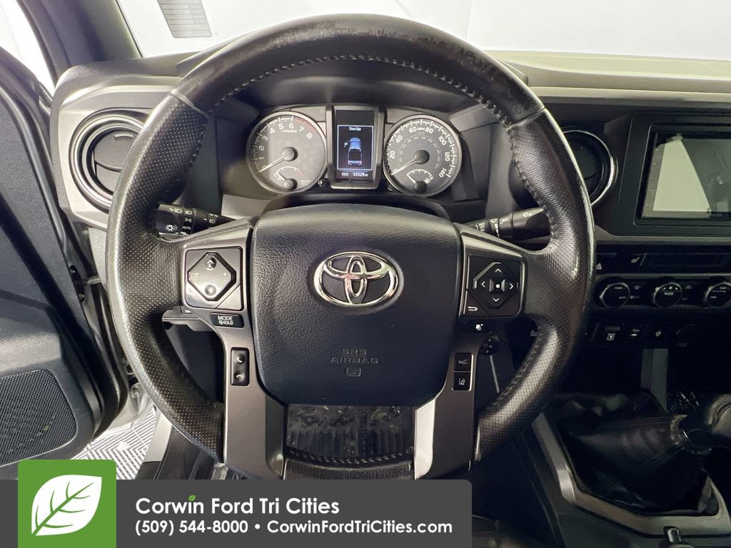 Used 2019 Toyota Tacoma TRD Off-Road w/ TRD Premium Off Road Package AWD/4WD image 8