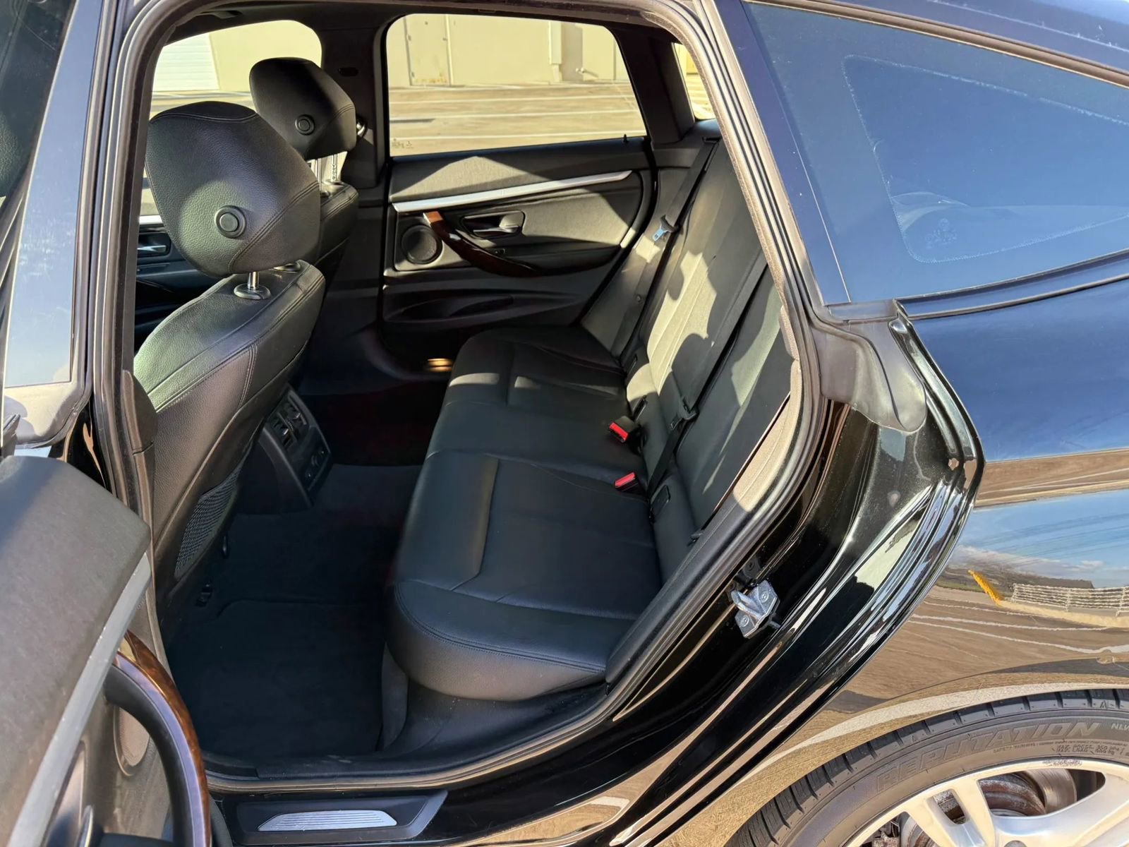 Used 2015 BMW 328i Gran Turismo xDrive AWD/4WD image 16