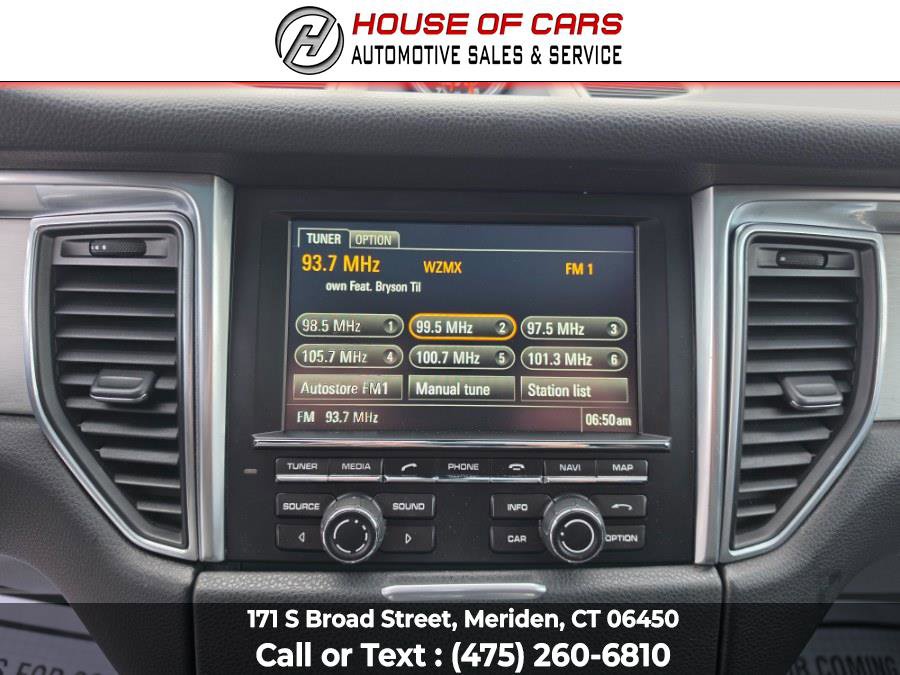 Used 2015 Porsche Macan S AWD/4WD image 32