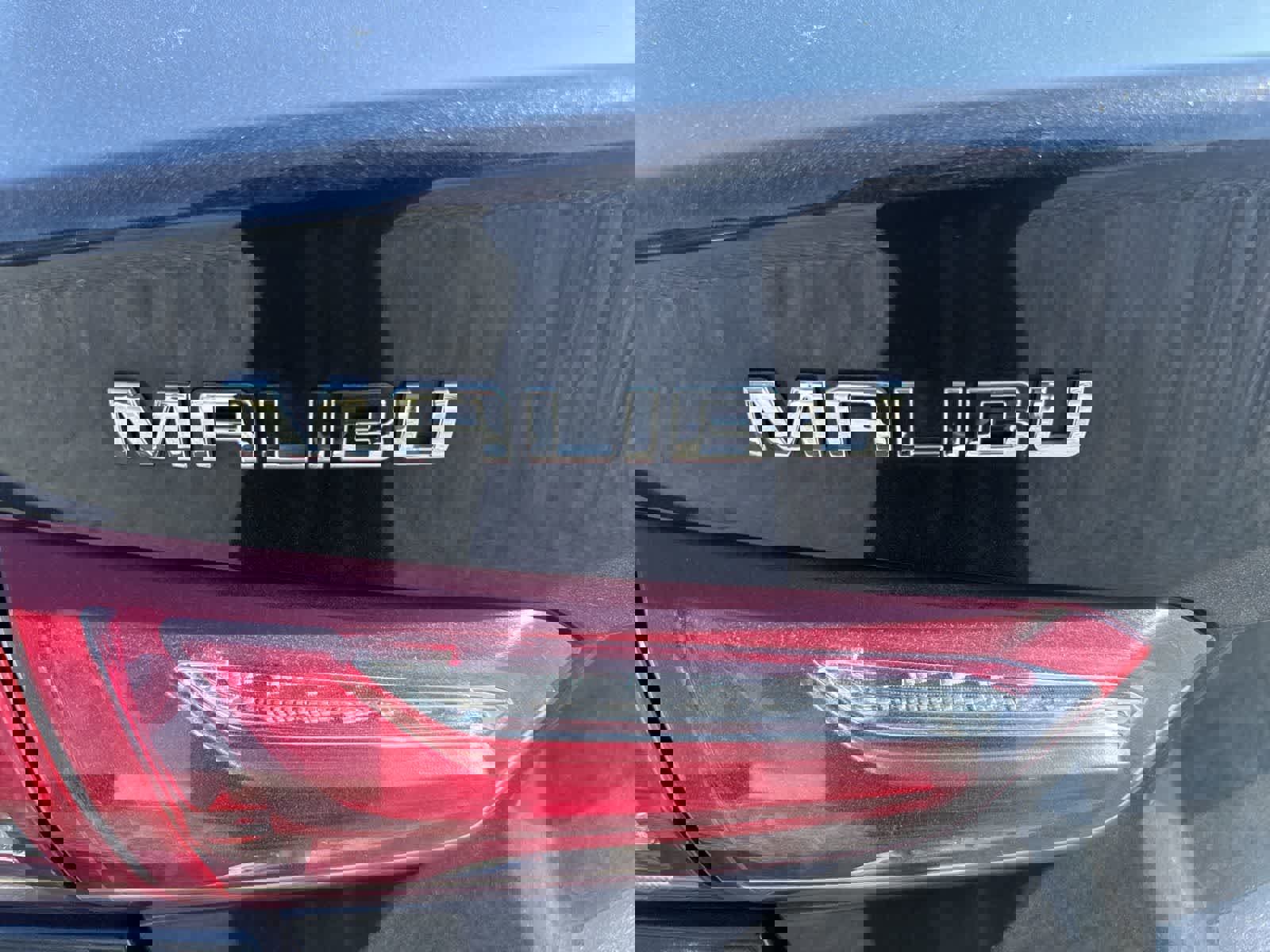 Used 2022 Chevrolet Malibu LT image 11