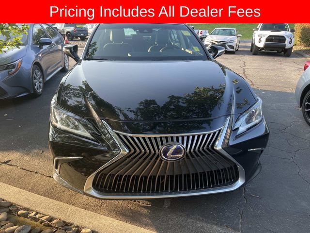 Used 2019 Lexus ES 300h w/ Accessory Package 2 FWD image 11